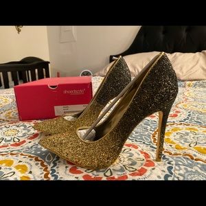 Gold and black glitter heels never worn